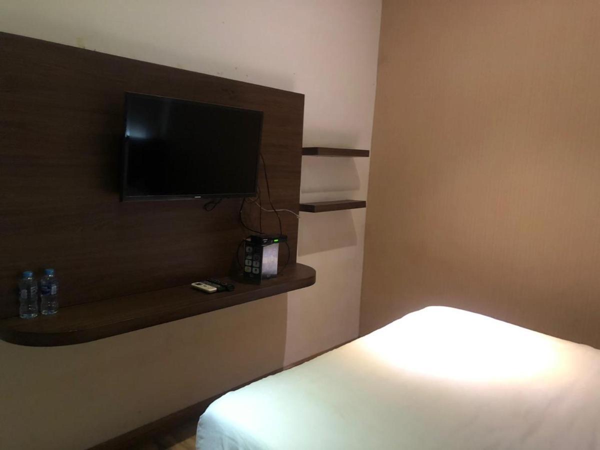 Hotel Aruni Ancol 雅加达 外观 照片